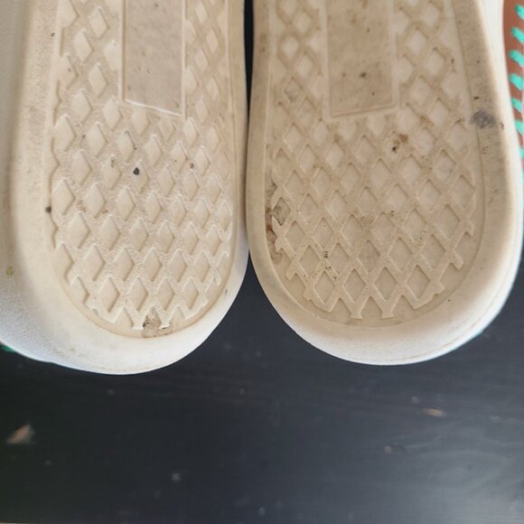 Johnny Was Patchwork Slip On Sneaker Multicolor Size 6M - Picture 8 of 9